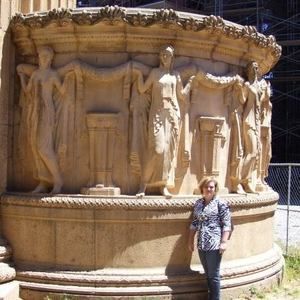 Meet your Posher, Rae